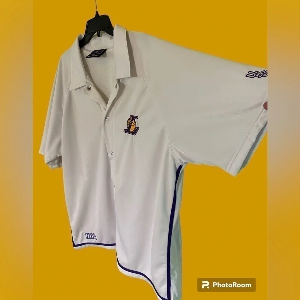 Lakers- 2X NBA vintage 90’s lined button up jersey/polo. Excellent preowned! - Picture 4 of 13